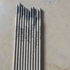 Factory Direct Supply AWS E6010 Welding Rod Good Back Weld Forming Carbon Steel Welding Electrode For Construction Shipyard